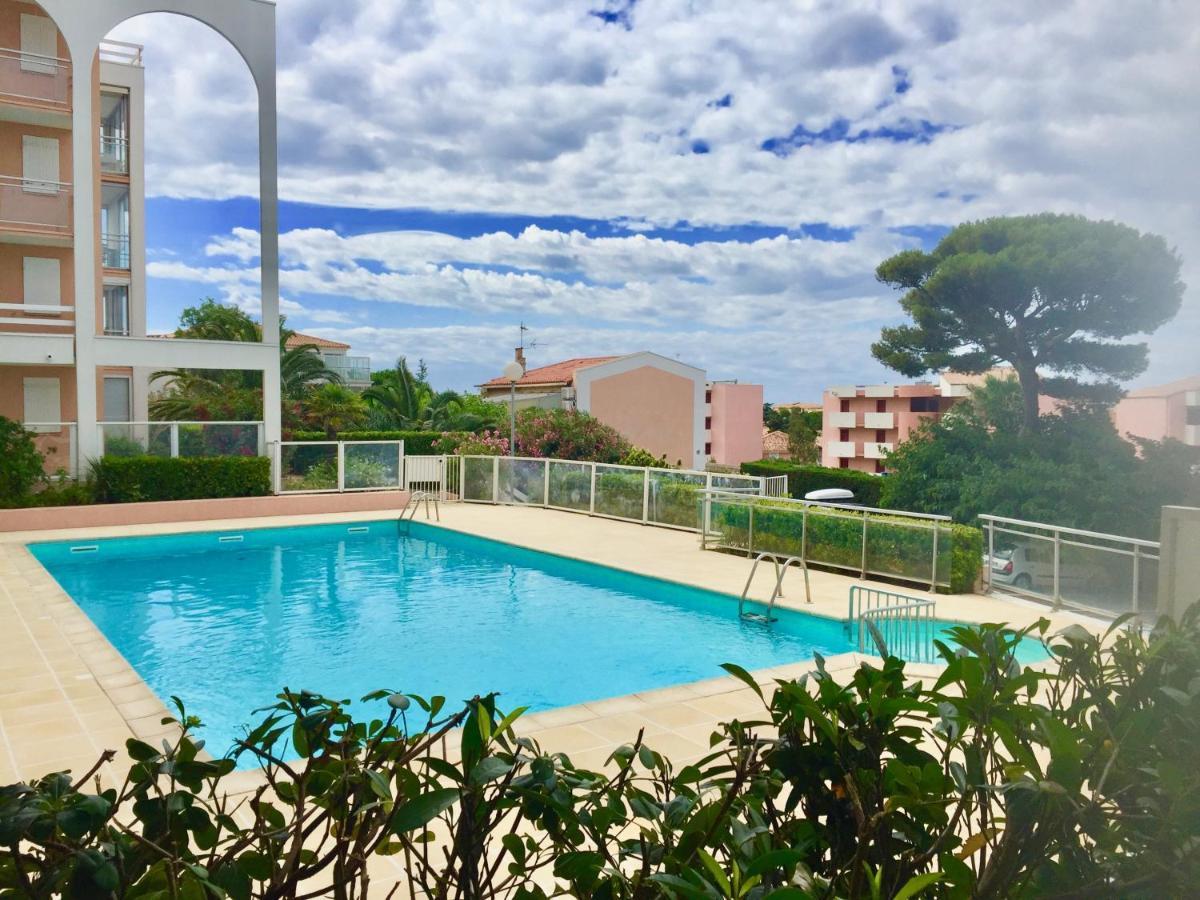 Face A La Mer Avec Piscine A セット エクステリア 写真